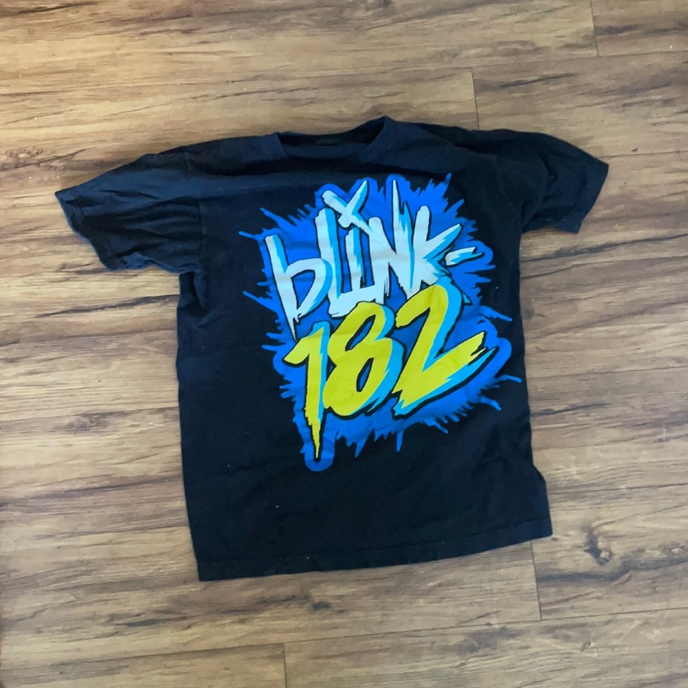 blink 182 shirt